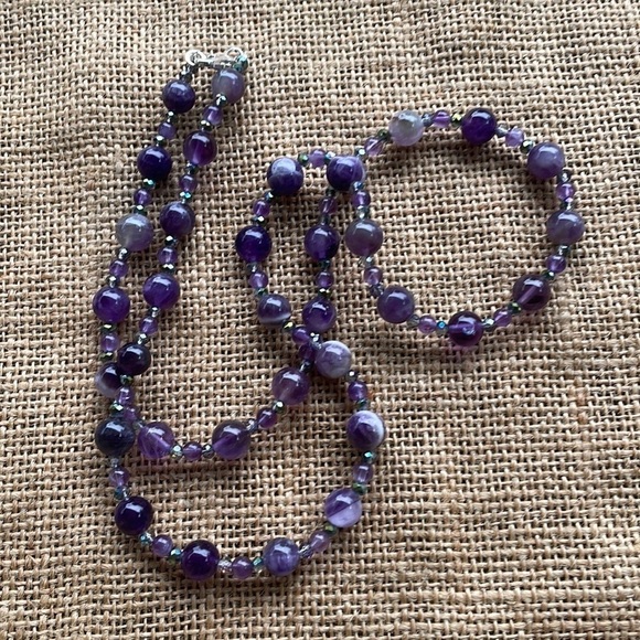 Purple Natural Striped Agate Necklace & Crystal spacers 8mm New Handmade - Picture 3 of 6